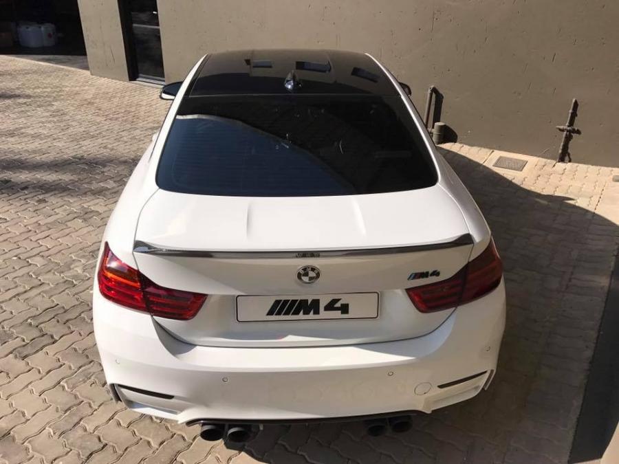 BMW M4 Coupe by RACE! 2017 года  (фото 15 из 15)